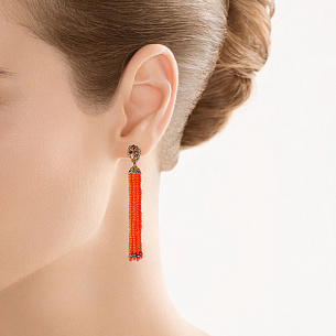 Серьги из желтого золота с кораллом